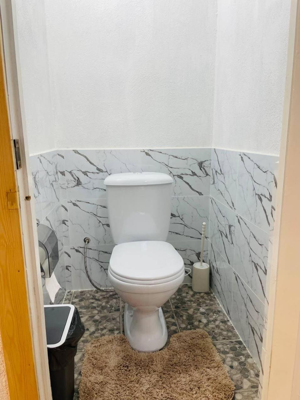 Guest House Amirhan Bokonbayevo 외부 사진